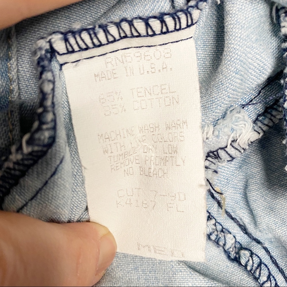 NEIMAN MARCUS CHAMBRAY JACKET SIZE MEDIUM - Picture 9 of 12